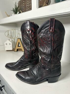 Vintage Dan Post Oxblood Lizard Cowboy Boots Mens 7D Womens 8.5 Exotic Skin